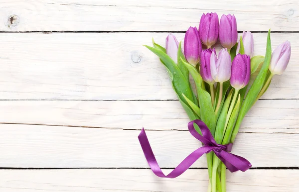 Purple tulip bouquet — Stock Photo, Image