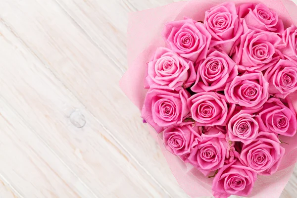 Pink roses bouquet — Stock Photo, Image