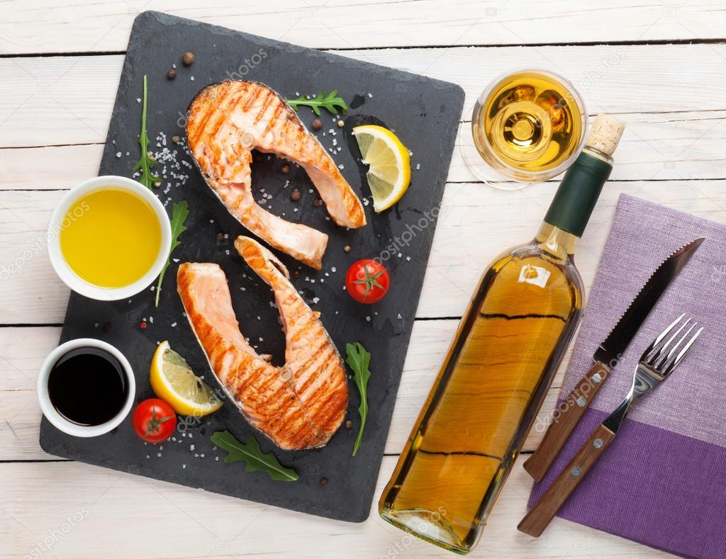Grilled salmon and  wine
