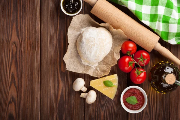 Ingredientes de cozinha pizza — Fotografia de Stock