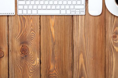 Ofis resepsiyon masası bilgisayar ile