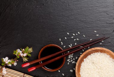 Japon suşi yemek çubukları