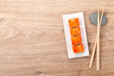 Suşi maki ile tobiko