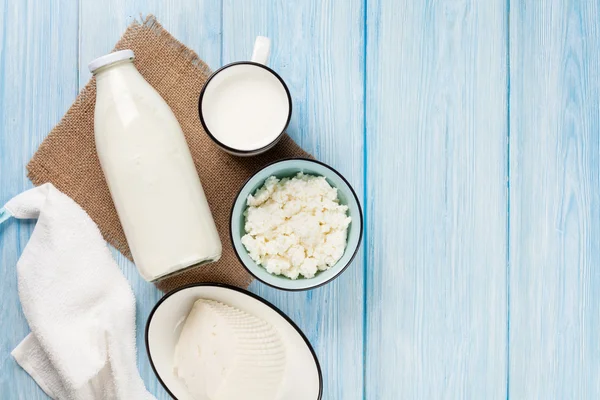 Leche, queso y cuajada — Foto de Stock