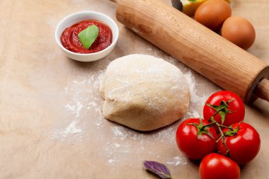 Malzemeler pişirme pizza