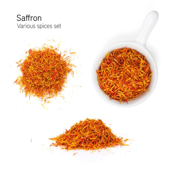 Saffron kruiden op witte achtergrond — Stockfoto