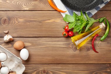 Yemek malzemeler ve mutfak eşyaları