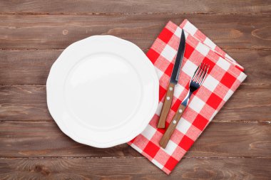 Boş levha ve tablo üzerinde Gümüş eşyalar