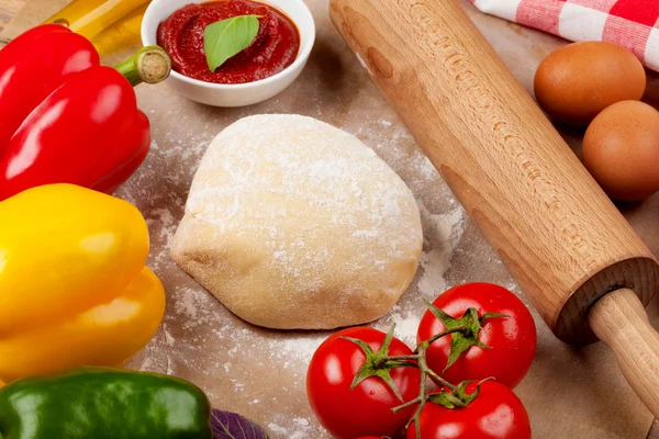 Pizza ingredientes de cocina — Foto de Stock