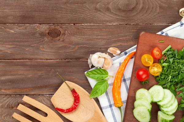 Yemek malzemeler ve mutfak eşyaları