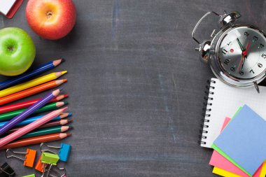 okul malzemeleri karatahta geçmişi