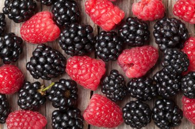 böğürtlen ve ahududu