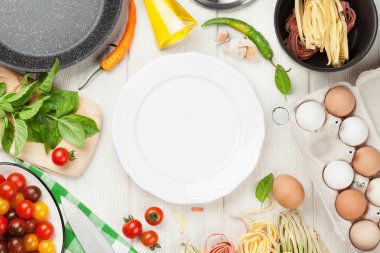 Makarna pişirme malzemeleri ve aletleri