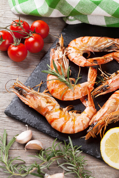 Grilled shrimps on stone plate