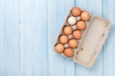 Karton yumurta kutusu.