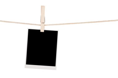 clothesline üzerinde asılı boş fotoğraf