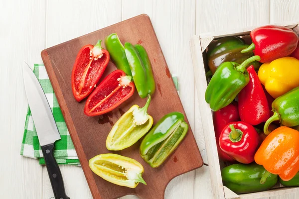 Färska färgglada paprika matlagning — Stockfoto