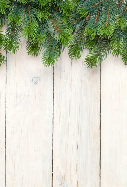 Fondo de madera de Navidad con abeto —  Fotos de Stock