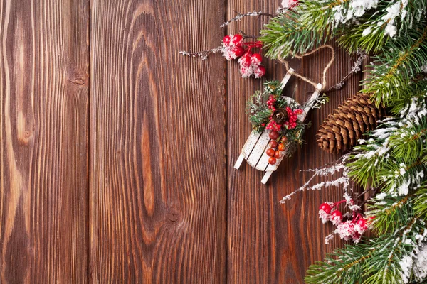 Fond en bois de Noël avec sapin — Photo