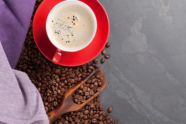 Tazza di caffè e fagioli — Foto Stock