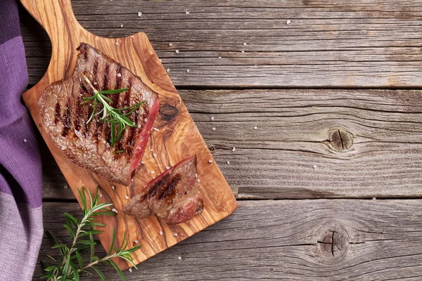 Bistecca di manzo alla griglia — Foto Stock