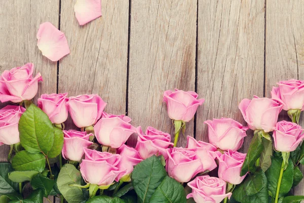 ピンクのバラの花束 — ストック写真