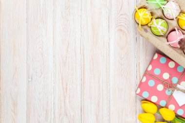 Lale ve yumurta Paskalya arka plan