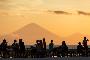 Gili Travangan adada turist