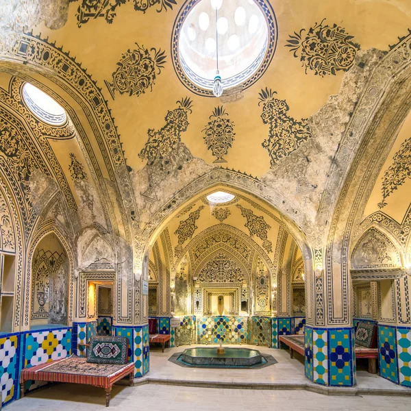 Историческая баня султана Амира Ахмада — стоковое фото