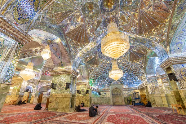 Interior do Santuário de Shah-e-Cheragh — Fotografia de Stock