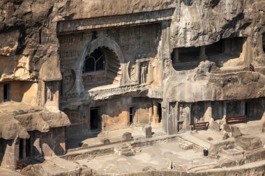 aurangabad yakınındaki Ellora mağaraları 