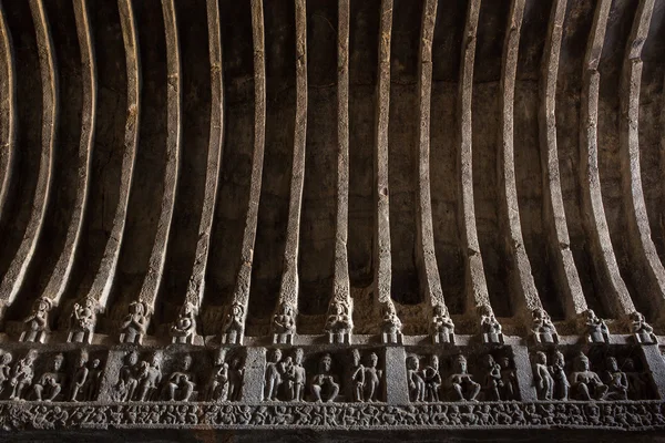 Intaglio nelle grotte di Ellora — Foto Stock