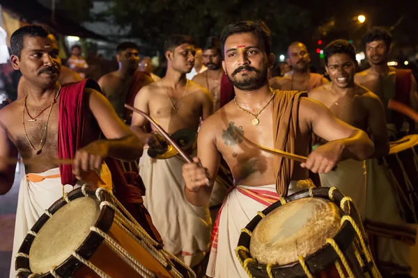 Traditional south indian drummers — Stock Photo, Image