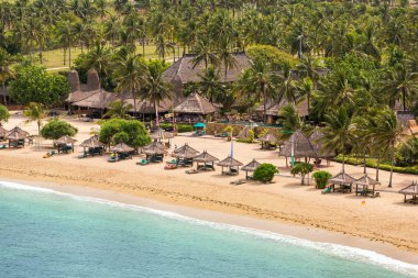 Tropikal resort Kuta kum plaj 