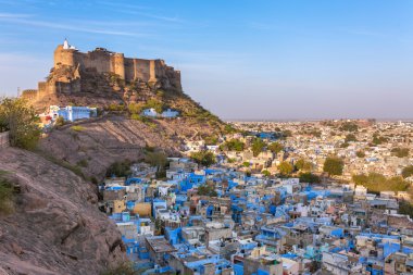 Mavi şehir ve Mehrangarh fort 