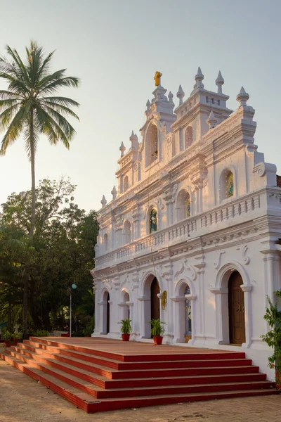 Eglise Notre-Dame du Mont Carmel, Arambol, Goa, Inde — Photo