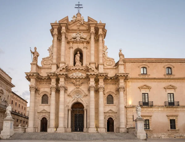 Syracuse, Sicilya, İtalya 'daki Ortigia Duomo Katedrali — Stok fotoğraf