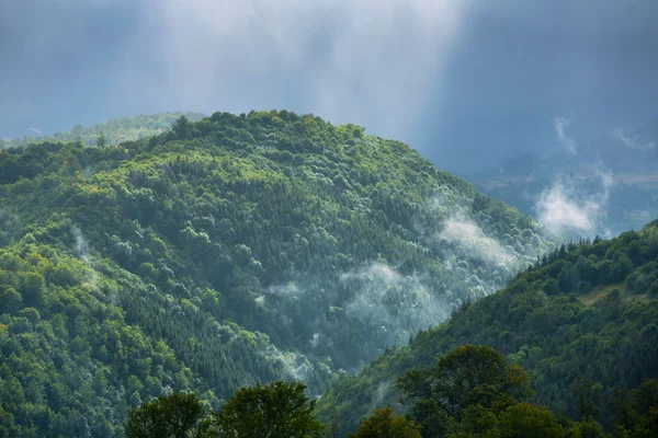 Mist in  mountains — Stock Photo, Image