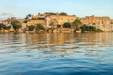 Udaipur şehir Palace ve PICHOLA lake