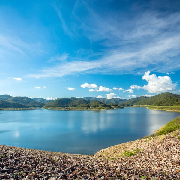 Mae Kuang Baraj Gölü — Stok fotoğraf