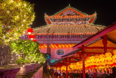 Yaktı-up Kek Lok Si Tapınağı Penang