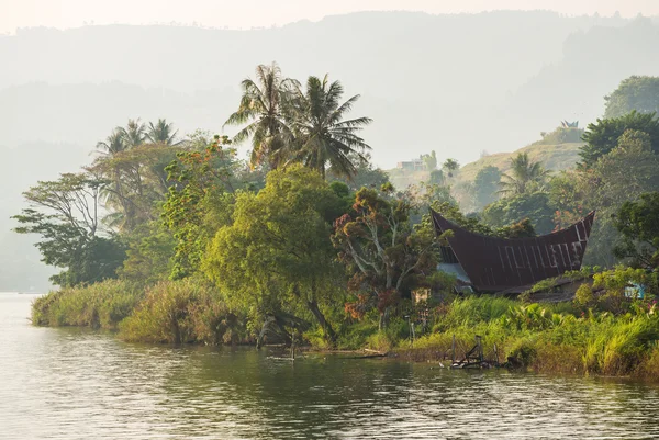 Batak house on the Samosir island — Stock Photo, Image