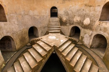 Elevated platform inside Sumur Gumuling mosque