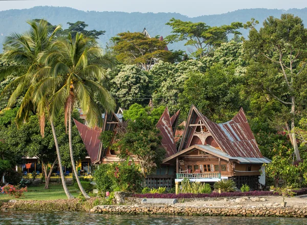 Dom Batak na Samosir island — Zdjęcie stockowe