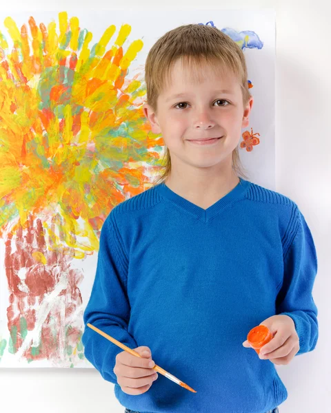 Boy draws a picture — Stock Photo, Image