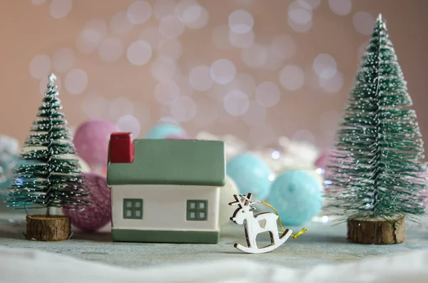 Composição Brinquedos Ano Novo Árvore Natal Casa Decoração Natal — Fotografia de Stock