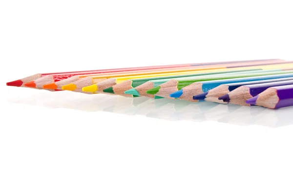 Conjunto de lápis coloridos isolados em fundo branco — Fotografia de Stock