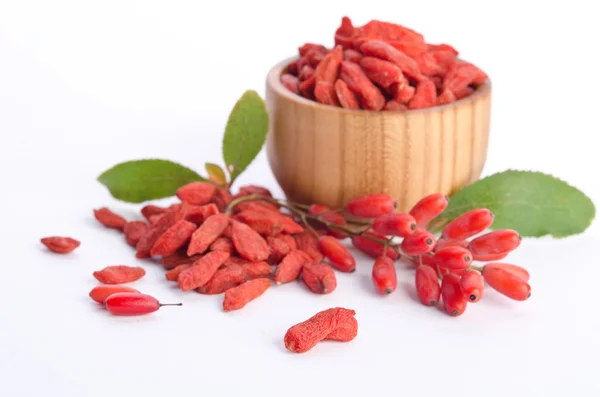 Barberries and goji berries isolated on white background — Stock Photo, Image