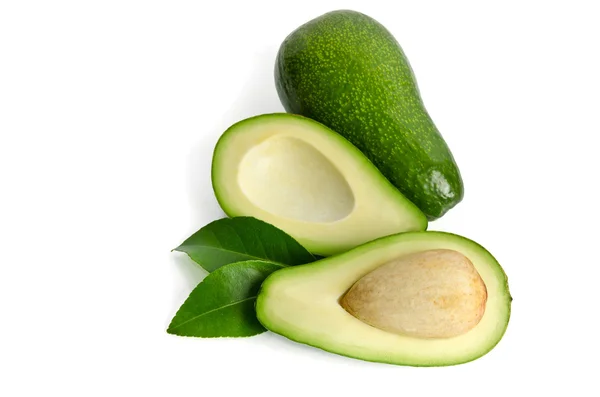 Frische Avocado isoliert auf weißem Hintergrund — Stockfoto