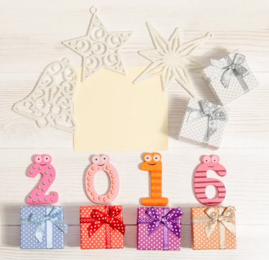 kompozisyon numaraları 2016 ve hediye kutuları ahşap tablo